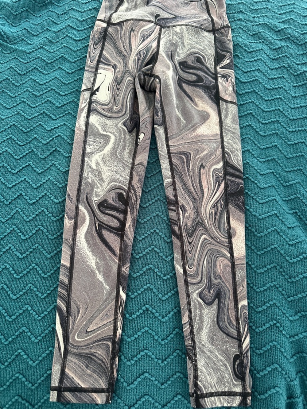 Victoria's Secret Marble Swirl Leggings - Black, Gray, purple & Pink Size 4/S